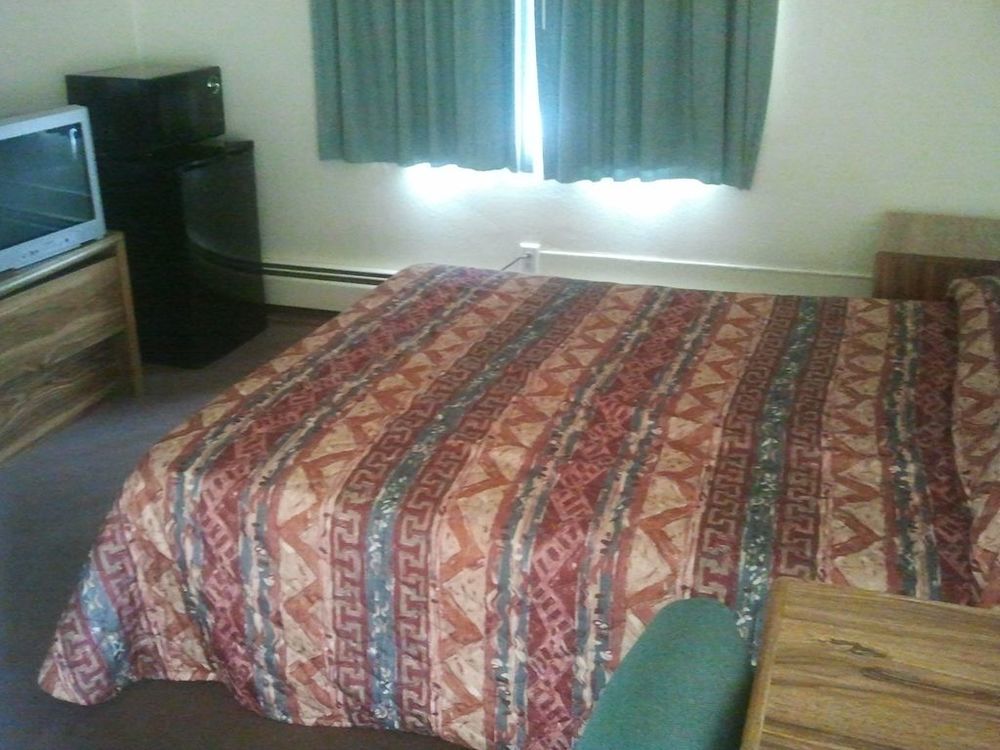Country Manor Motel Watkins Стая снимка