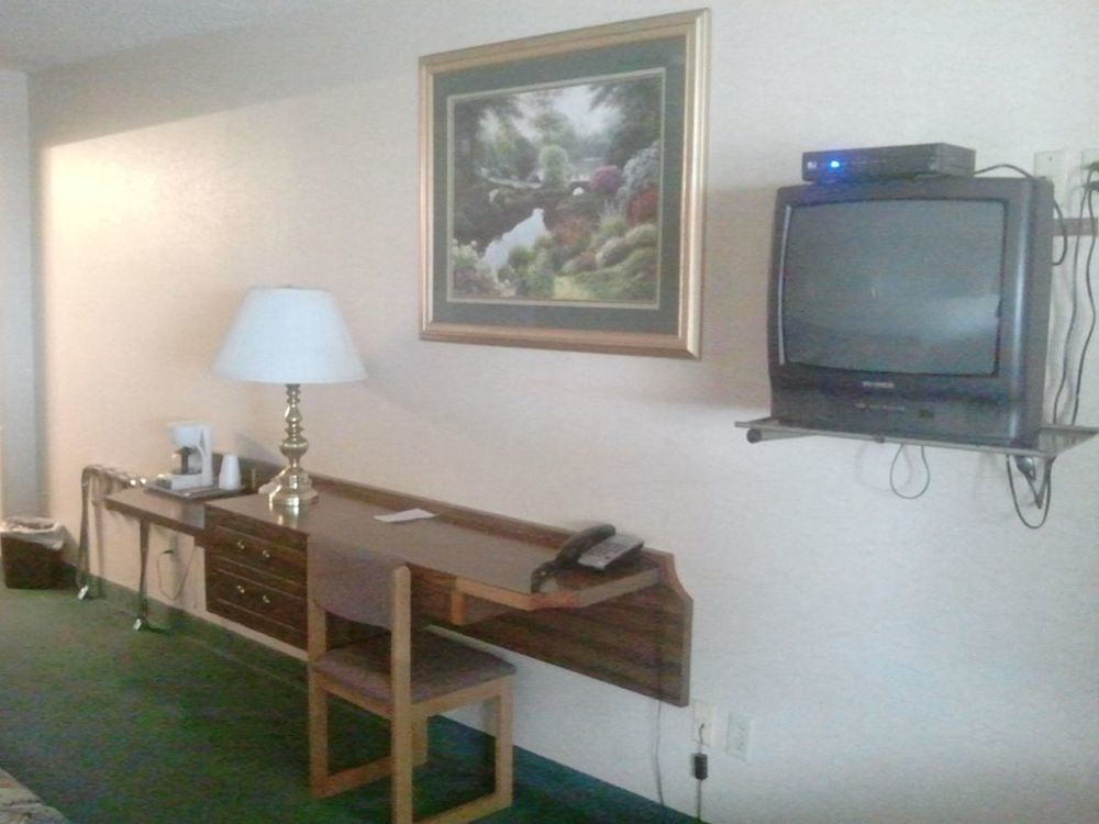 Country Manor Motel Watkins Стая снимка